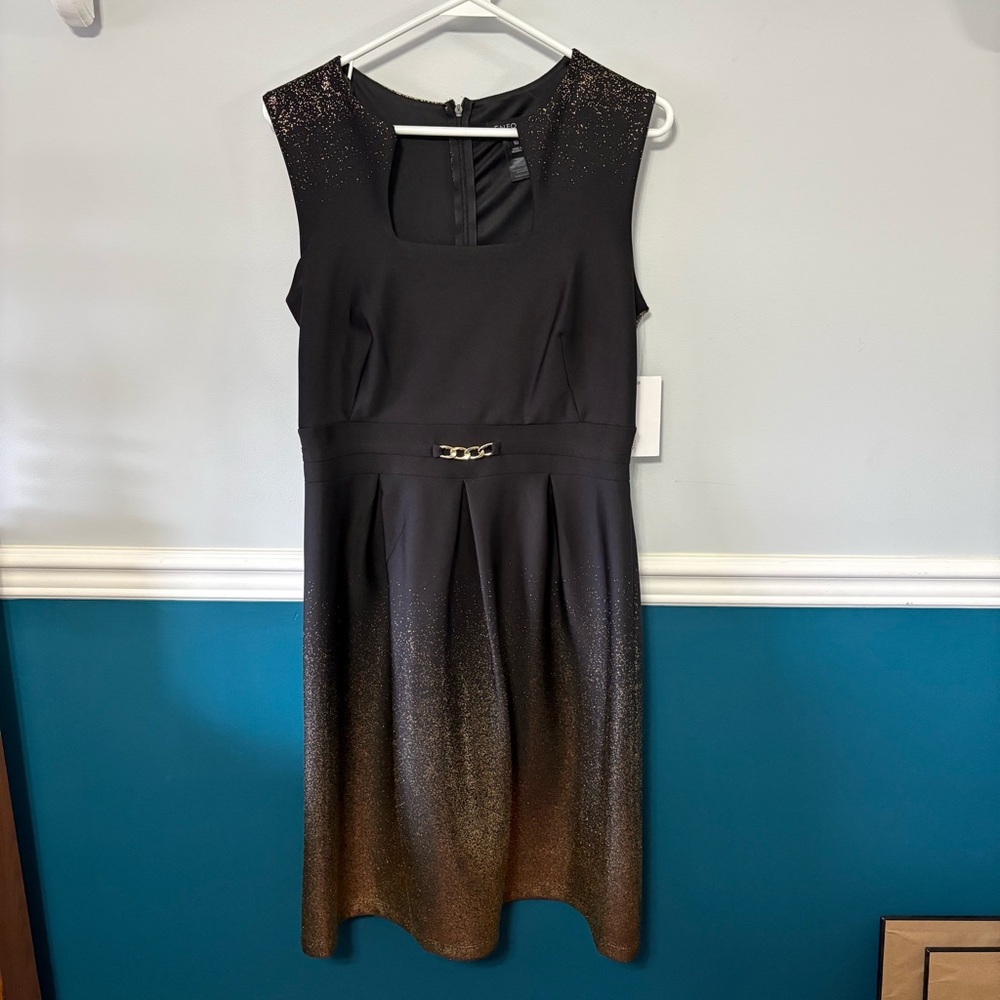 Elegant Black and Gold Women's Dress New with Tags